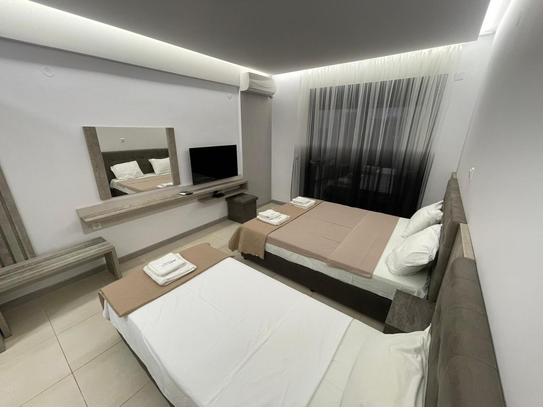 Radina Family Aparthotel Kallithea  Екстериор снимка